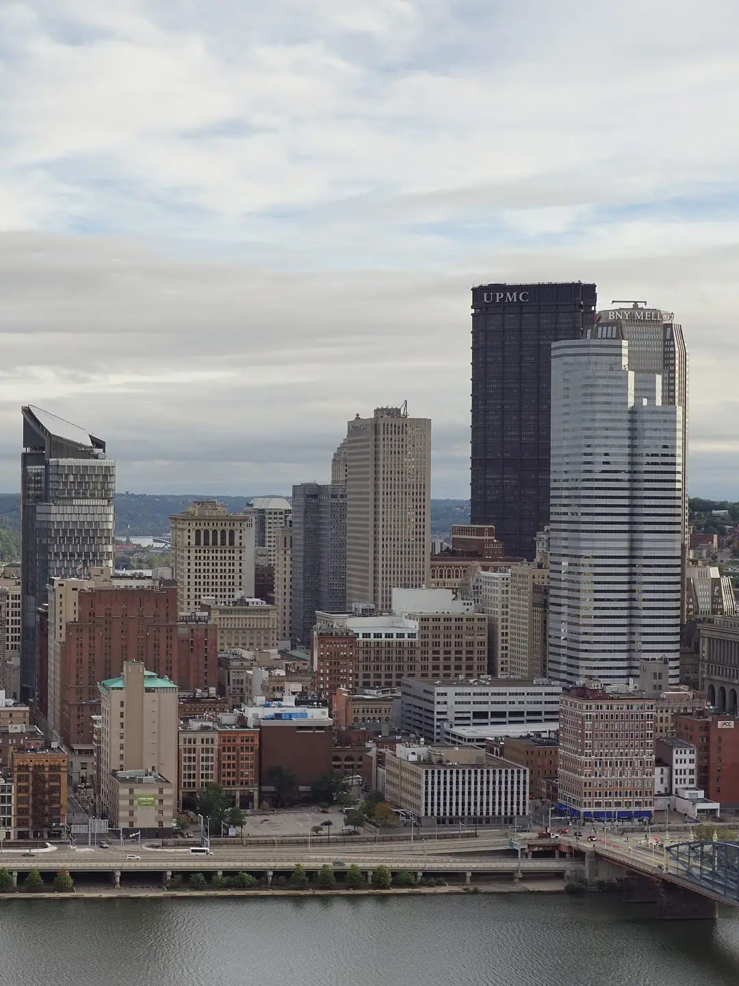 Pittsburgh skyline seen from Mount Washington, with the river and downtown towers below